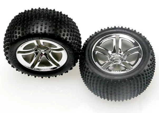 2.8" Alias Tires on Twin-Spoke Wheels (Nitro Rear) (2)