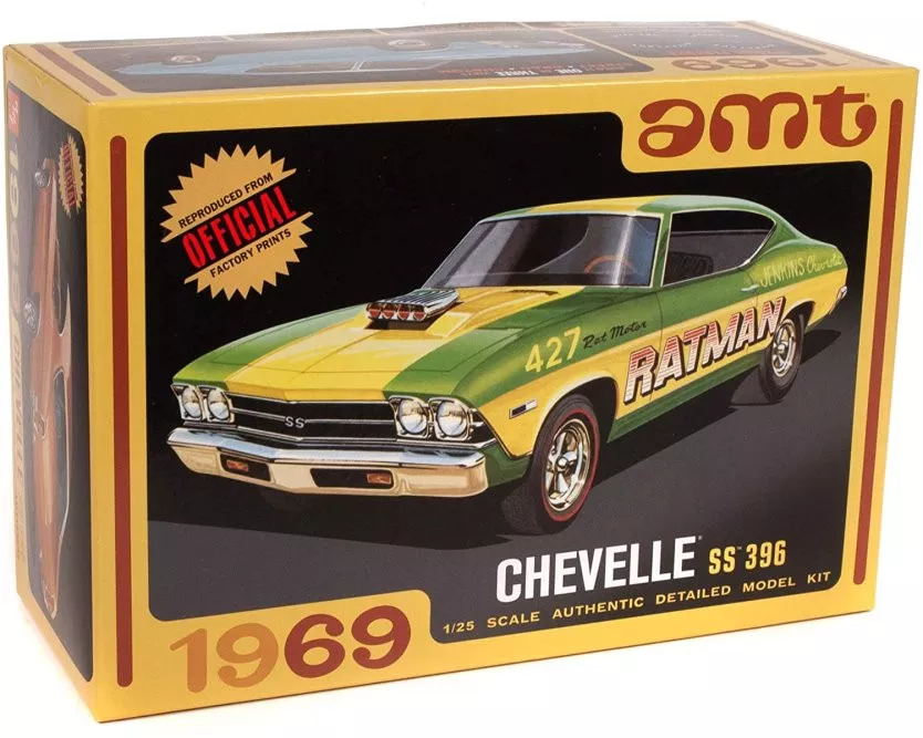 AMT 1969 Chevy Chevelle SS 396 1:25 Scale Model Kit