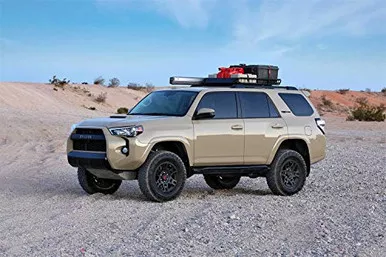 Fabtech K1062M 4 Inch Lift System with Shocks for Trucks