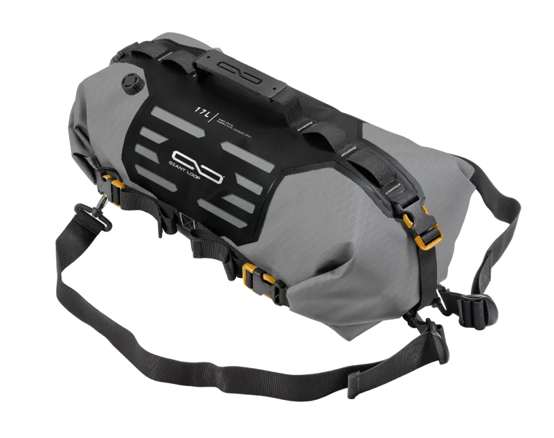 GIA Rogue Bag