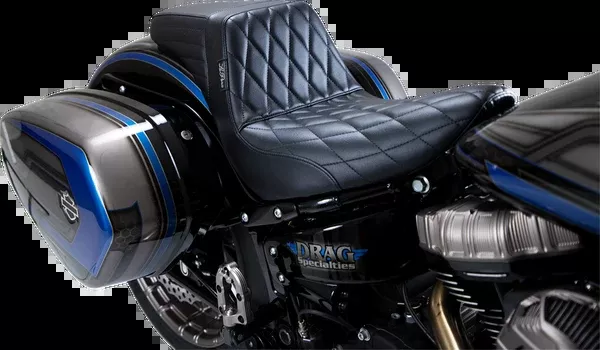 Le Pera Kickflip Seat - Diamond - Black - Softail '18-'23