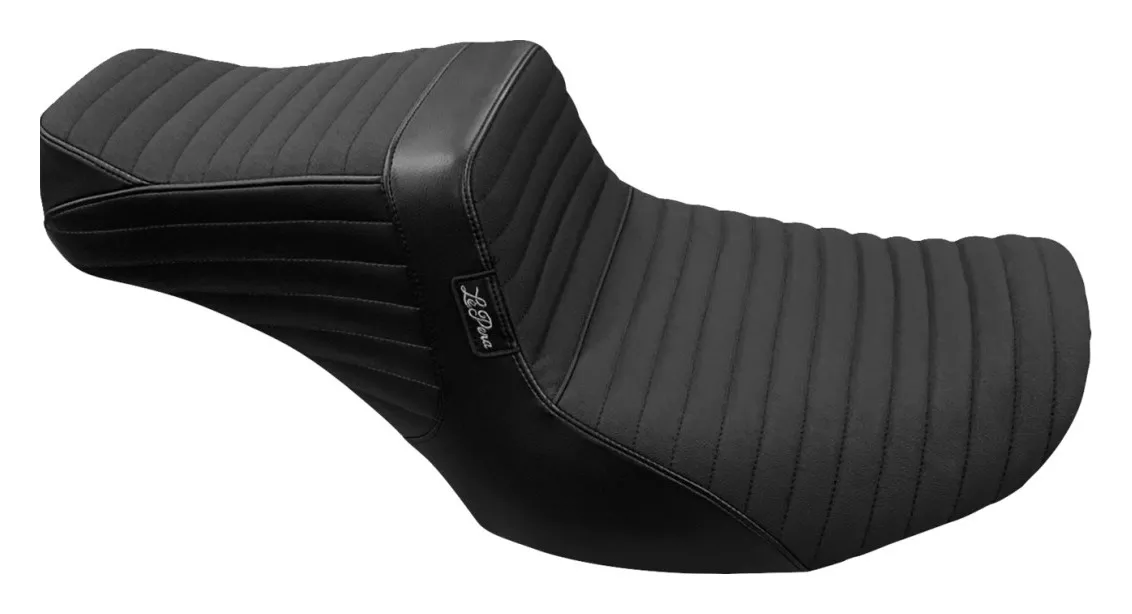 Le Pera TailWhip Pleated 2-Up Seat For Harley FLHX / FLTRX 2023-2026