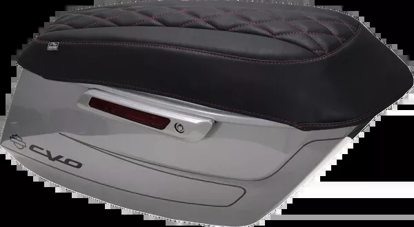 Mustang Deluxe Diamond Saddlebag Lid Covers