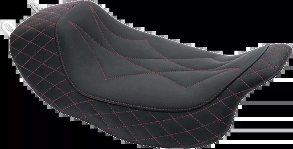 Mustang Revere Solo Seat – Diamond – Red Stitched