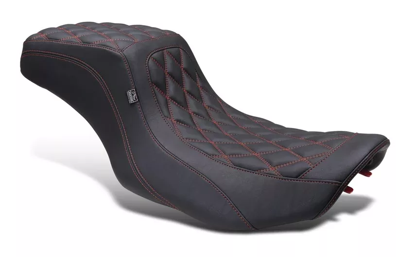 Mustang Squareback Double Diamond Stitch Seat For Harley FLHX / FLTRX 2023-2026