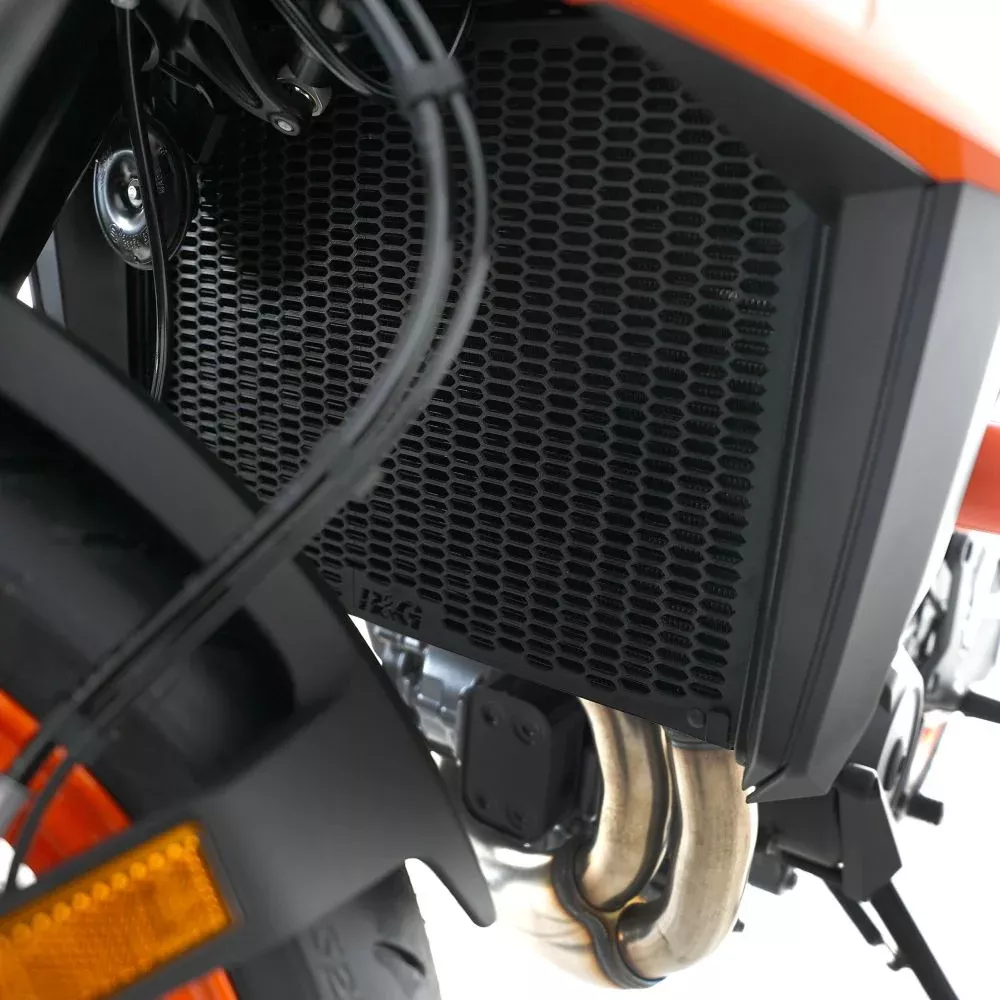 R&G Racing Matt Black PRO Radiator Guard For 2024 KTM 990 Duke RAD0350PROBK