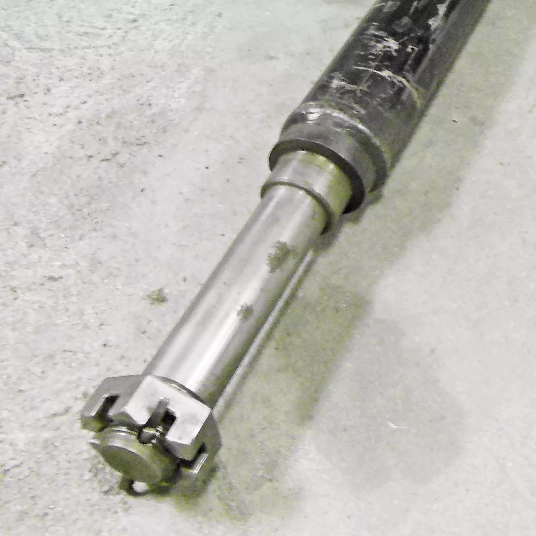 Tubular Trailer Axle, 2000 Lb. Capacity (54'' or 84'')