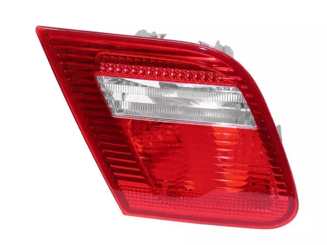 Ulo Taillight 147441010 fits 2003-2006 BMW 325Ci / 2003-2006 BMW 330Ci / 2003-2006 BMW M3